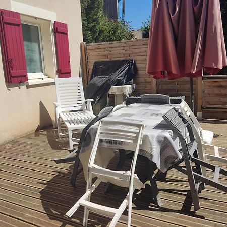 Villa La Marmotte Tranquille à Saint-Geniez-dʼOlt Extérieur photo