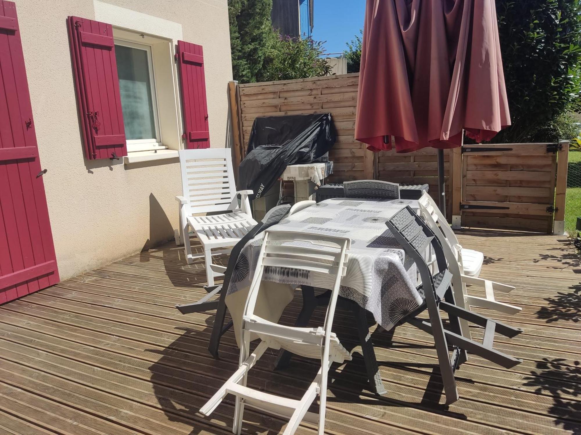 Villa La Marmotte Tranquille à Saint-Geniez-dʼOlt Extérieur photo